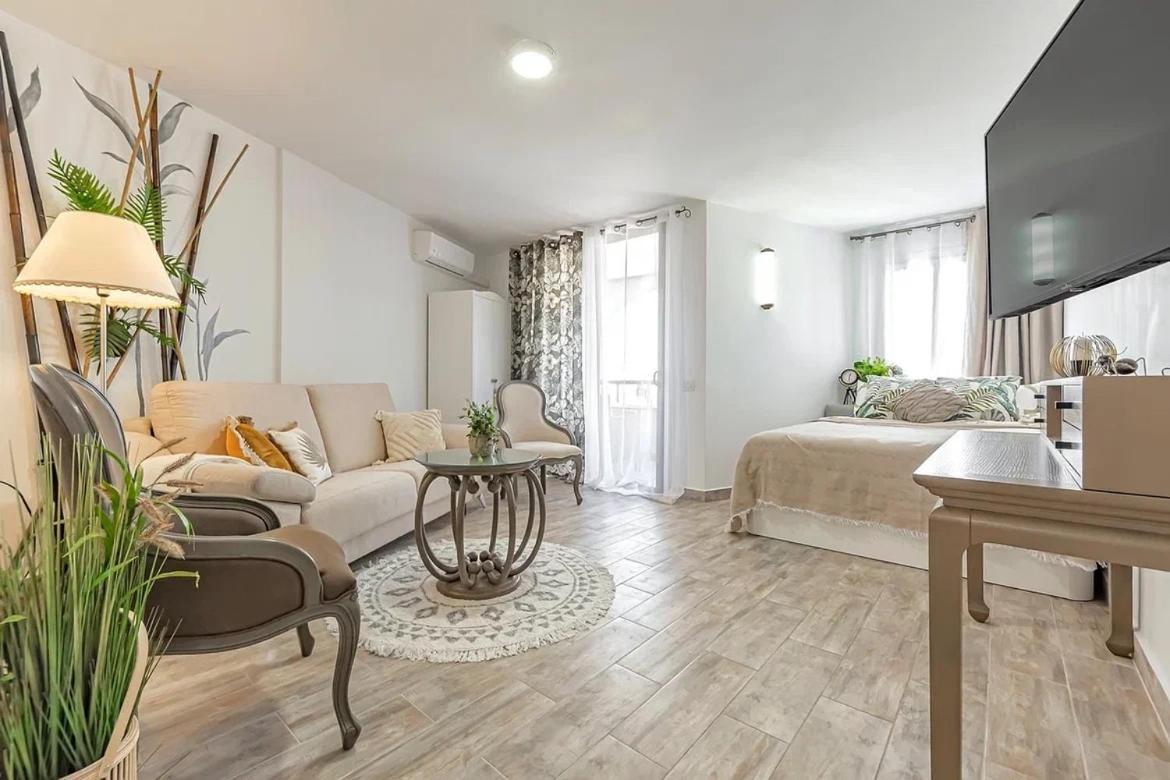 Parque Santiago 2 Luxury Studio Apartment ปลายาเดลาสอเมริกาส ภายนอก รูปภาพ
